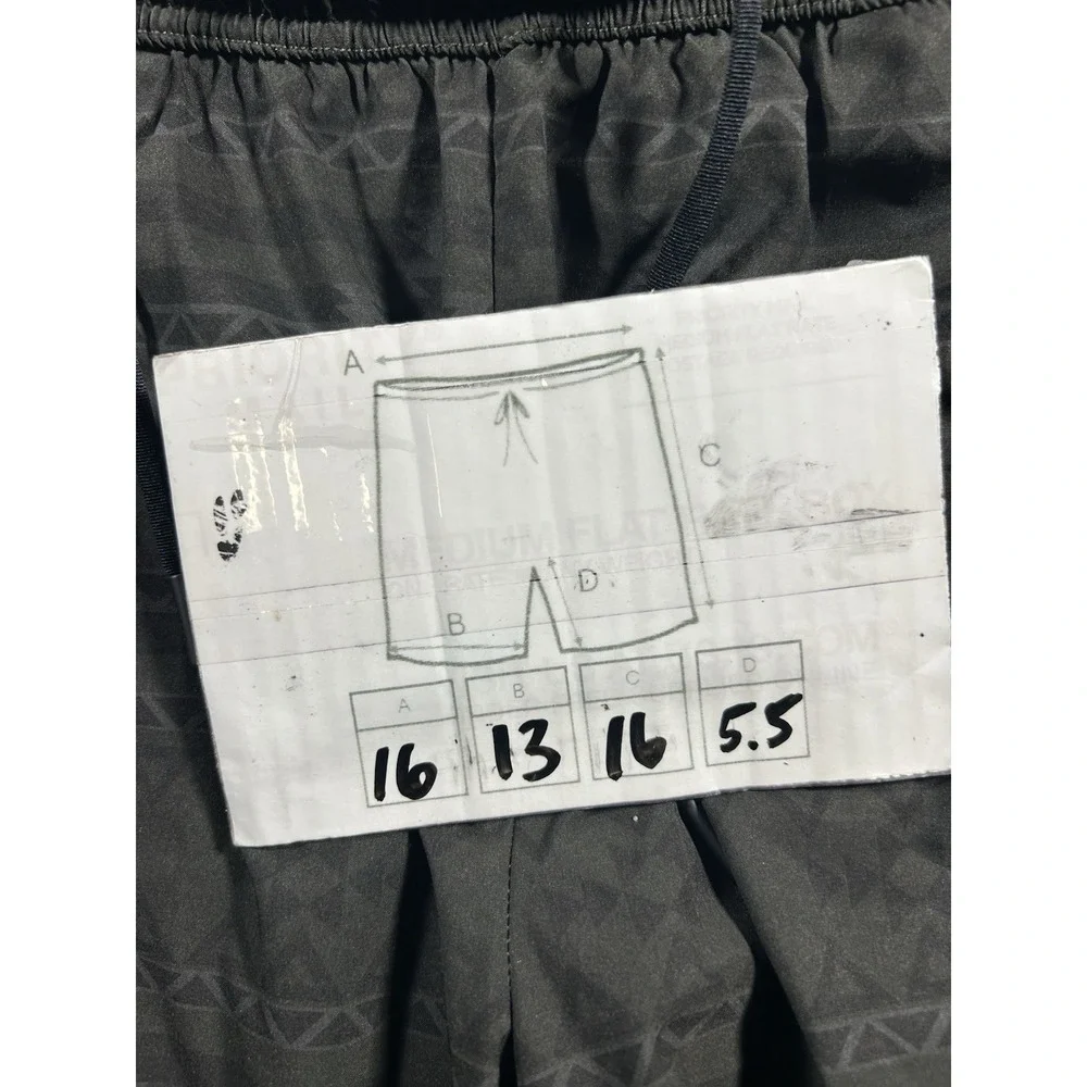 Chubbies The Quests 5.5in Compression Lined Shorts Mens XL Black Aztec